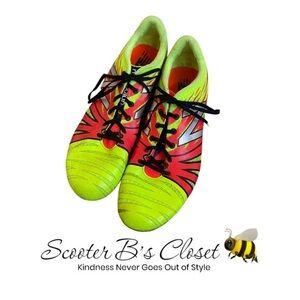 NB New Balance Racing #SilentHunter SD100, size 10.5 🐝